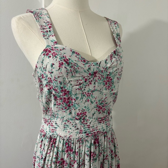 NWT Lauren Conrad Floral SundressHeart Shaped Open Back Sz 8 Pink White Easter - Picture 2 of 16